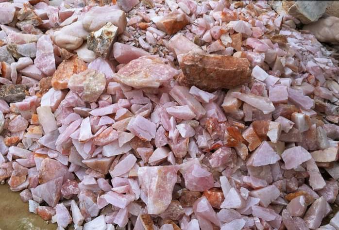 Đá thạch anh vụn ở Đà Nẵng chất lượng 2 Đá thạch anh vụn ở Đà Nẵng chất lượng