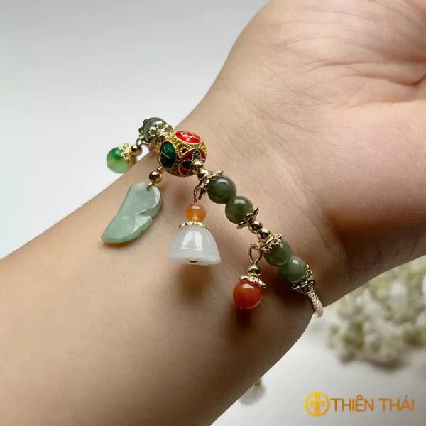 Vòng mic charm ngọc Jade