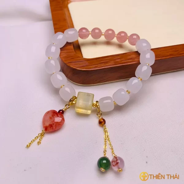 Vòng Bạch ngọc mix charm