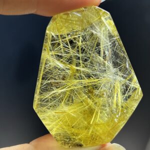 Đá thạch anh uy tín ở Hồ Chí Minh