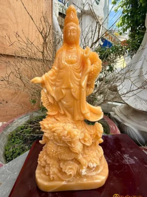 Tuong Quan Am cuoi rong